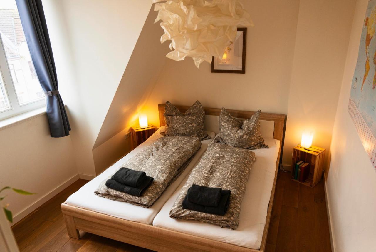 Woelkchen - Wohnung Mit Balkon, Holzdielen & Tv Бремерхавен Екстериор снимка