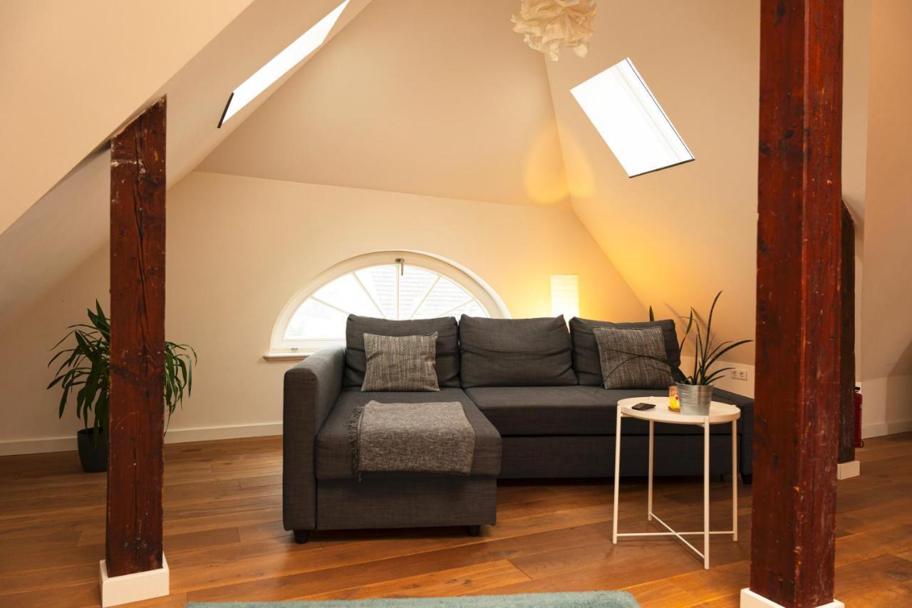 Woelkchen - Wohnung Mit Balkon, Holzdielen & Tv Бремерхавен Екстериор снимка